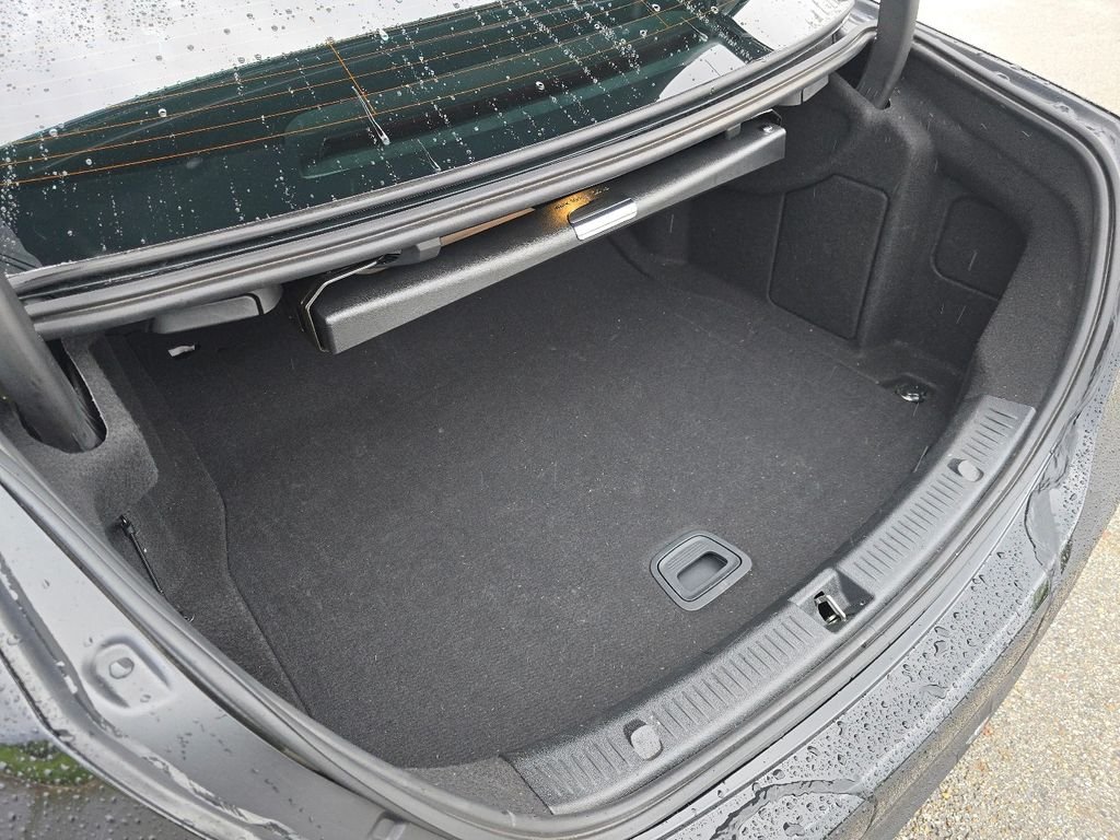Certified Used 2022 Black Mercedes-Benz E 350 image 18