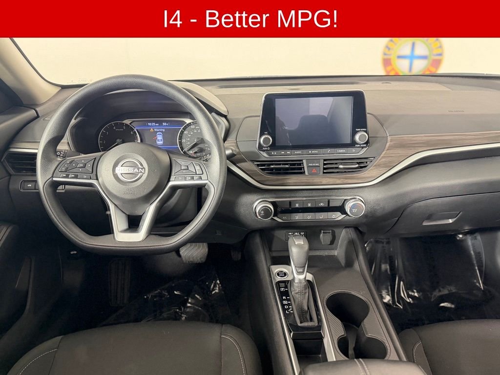 Used 2025 Gray Nissan 2.5 SV image 7