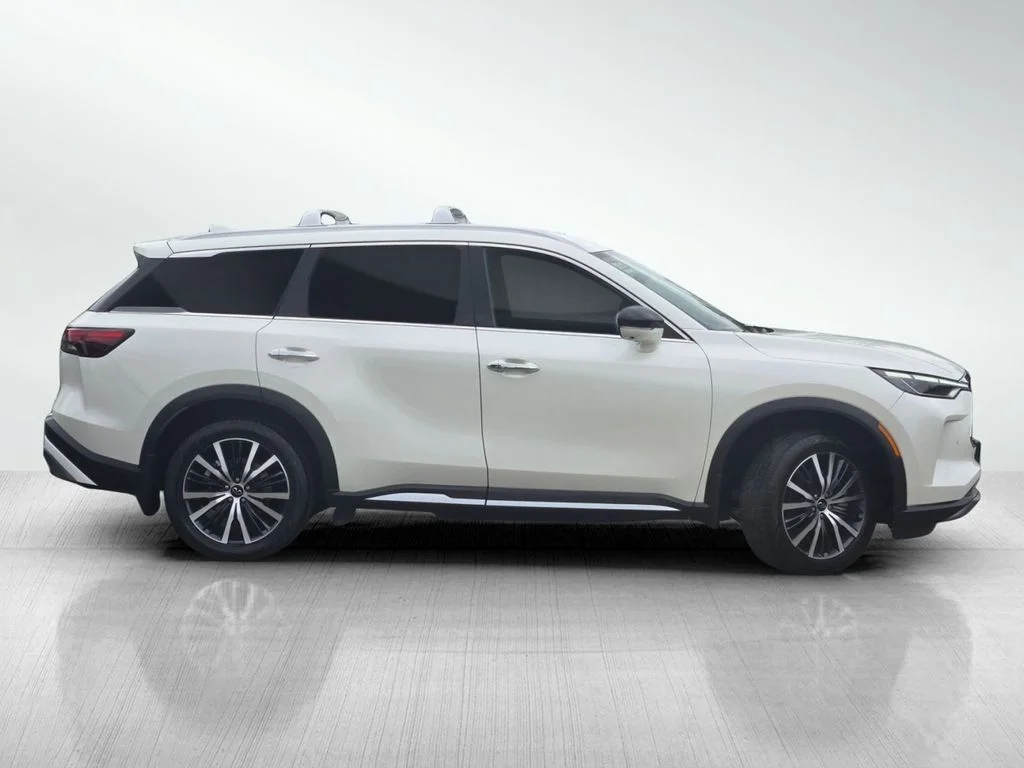 Used 2023 Majestic INFINITI Sensory image 3