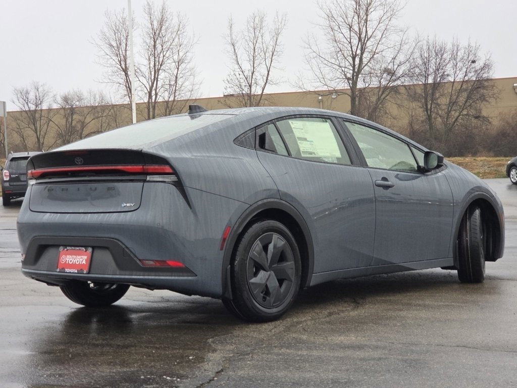 2026 Toyota Prius LE - Photo 21