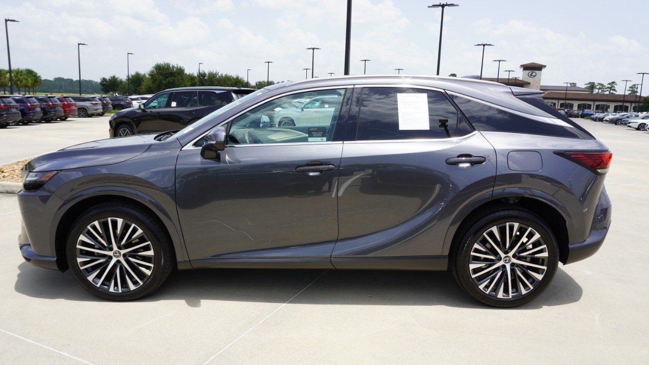 Certified Used 2025 SONIC CHROME Lexus RX 350 Premium Plus image 5