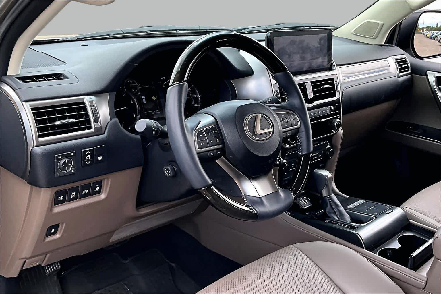 Used 2023 Atomic Silver Lexus Premium image 15