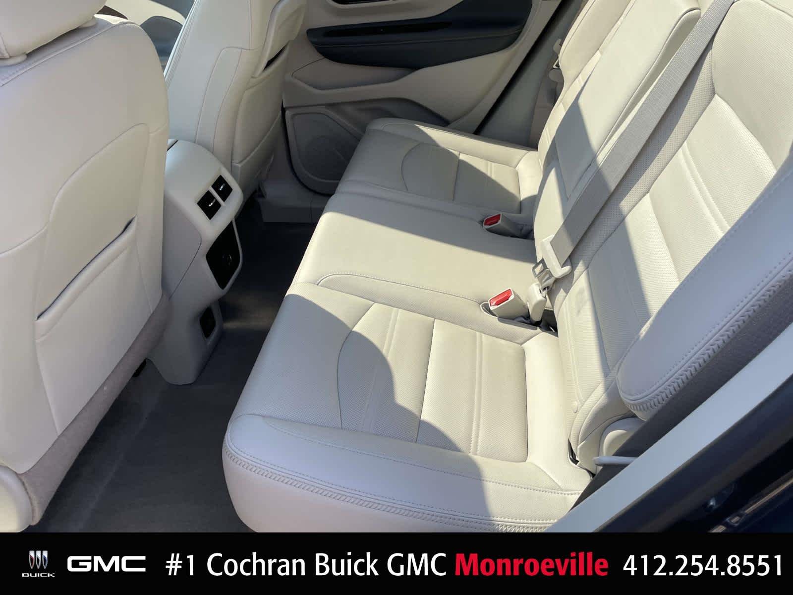 Certified Used 2022 Hunter Metallic GMC Denali image 24