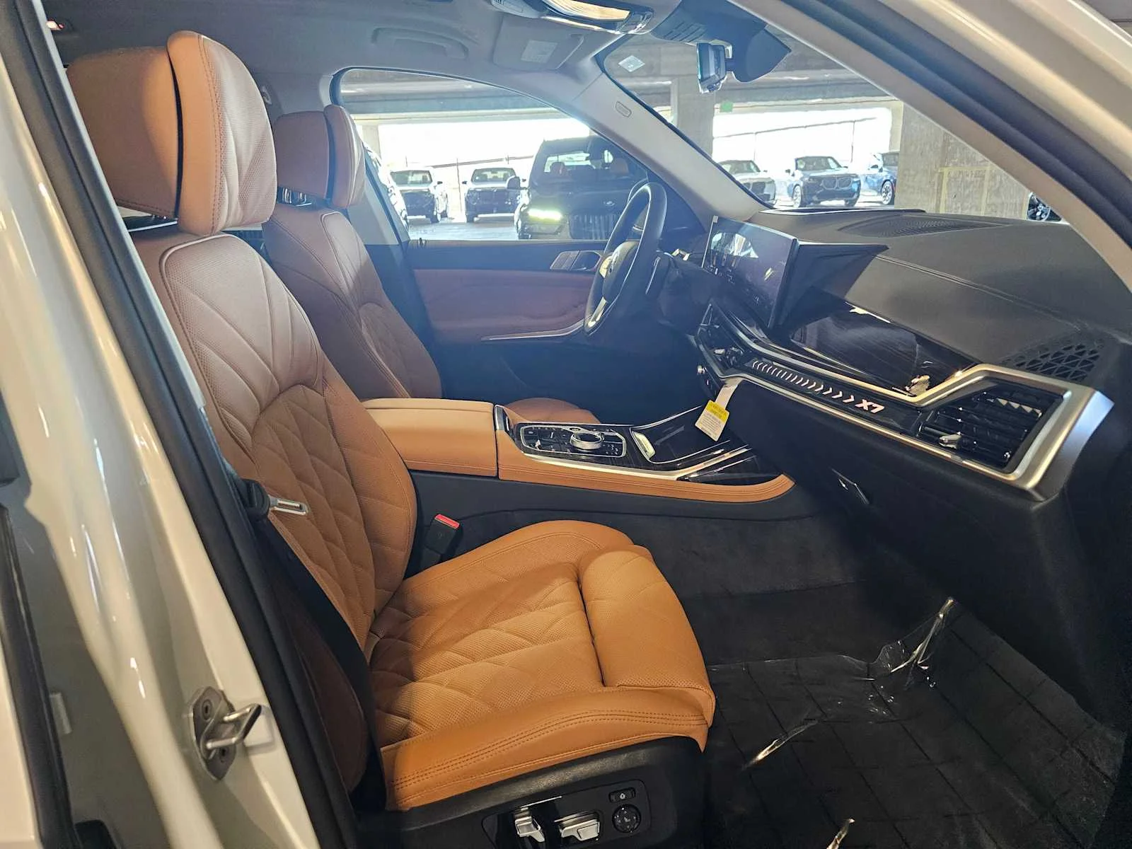 New 2027 Mineral White Metallic BMW xDrive40i image 32