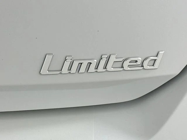 New 2026 Hyundai ELANTRA Limited