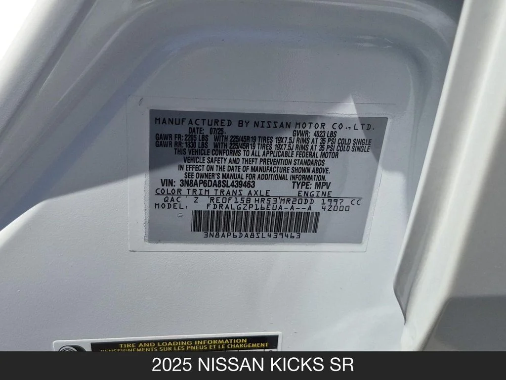 Used 2025 White Nissan SR image 24