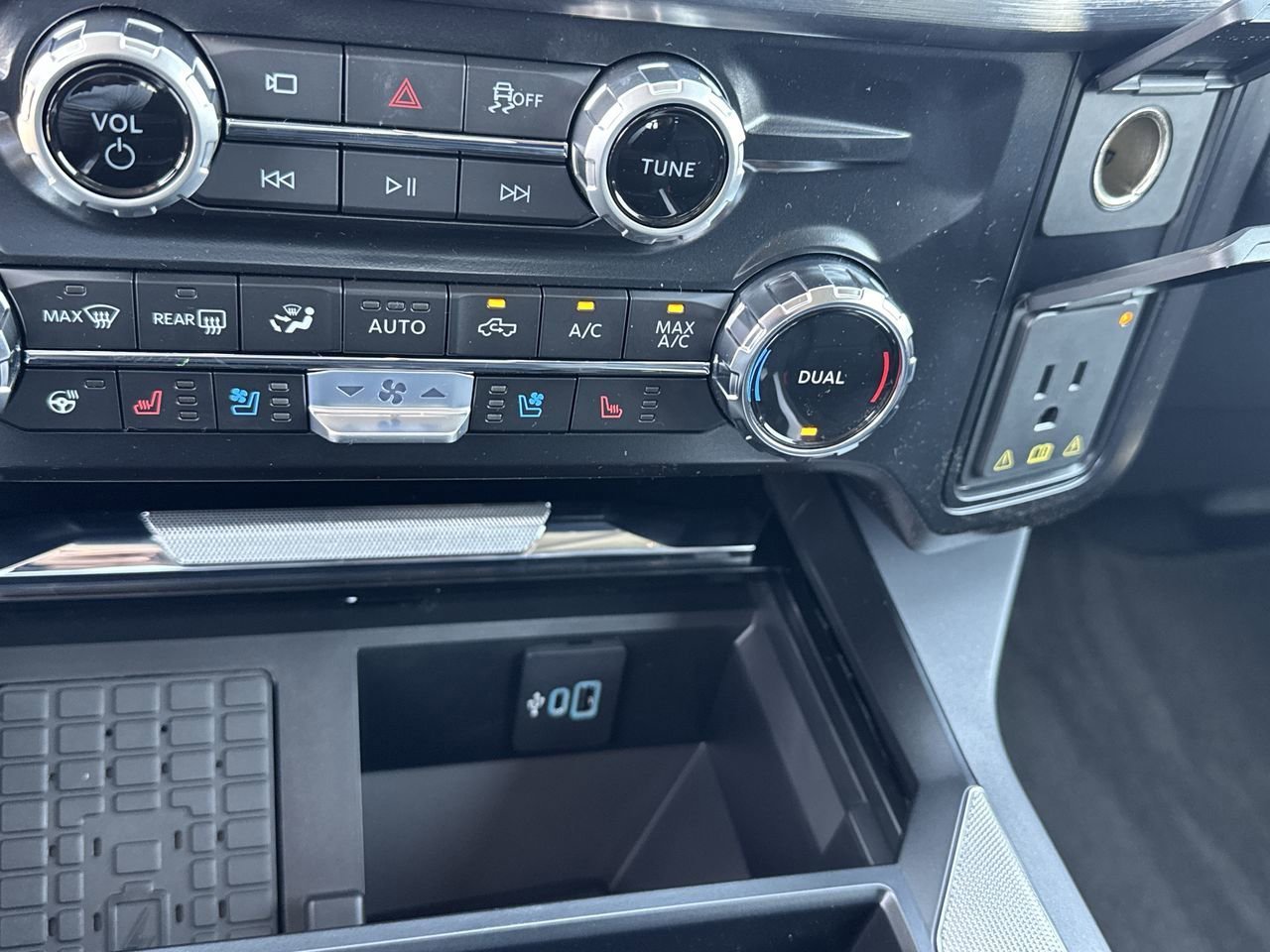 2025 Ford F-250 Super Duty Lariat - Photo 47