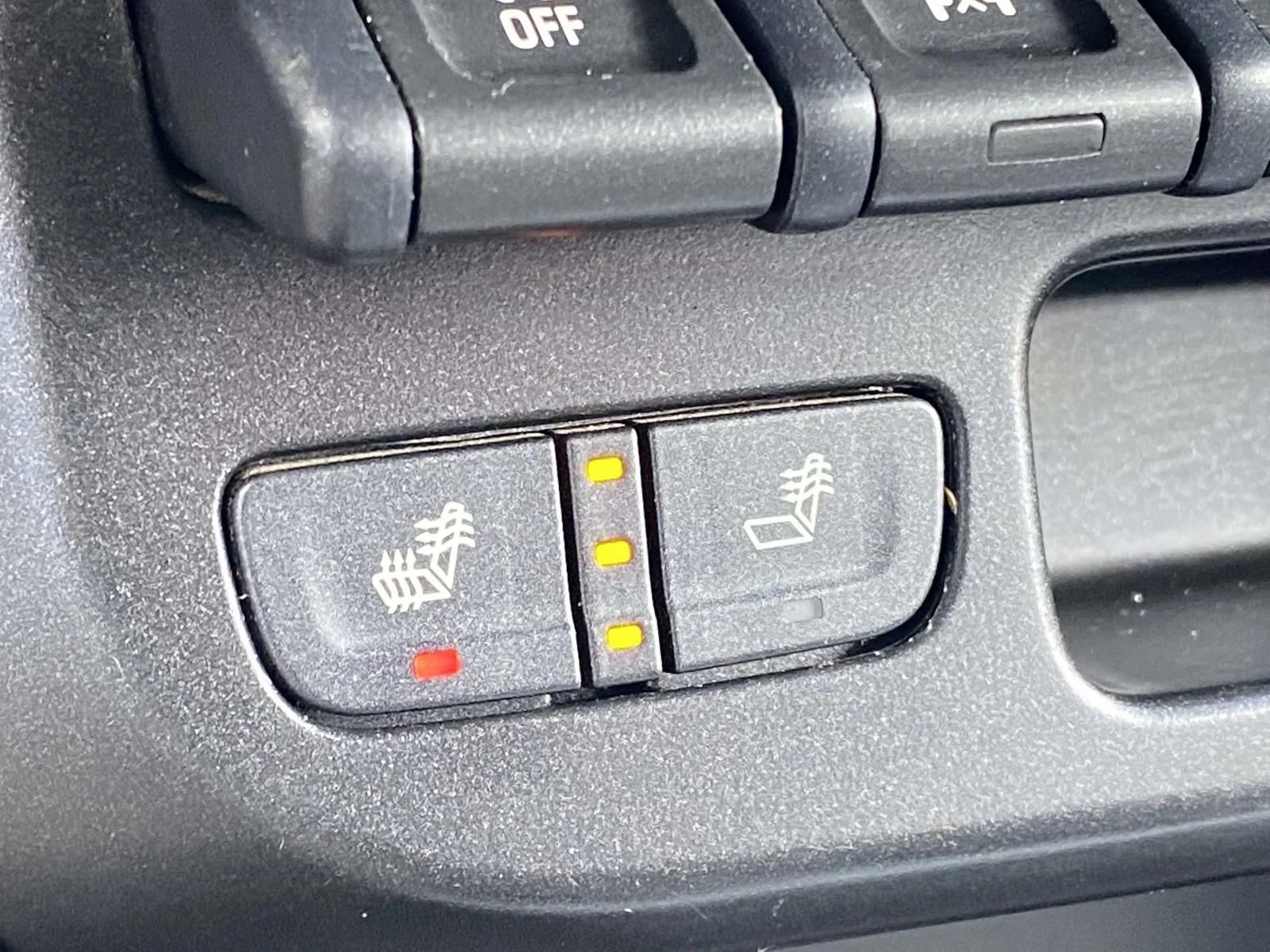 Used 2022 Beige Chevrolet ZR2 image 20