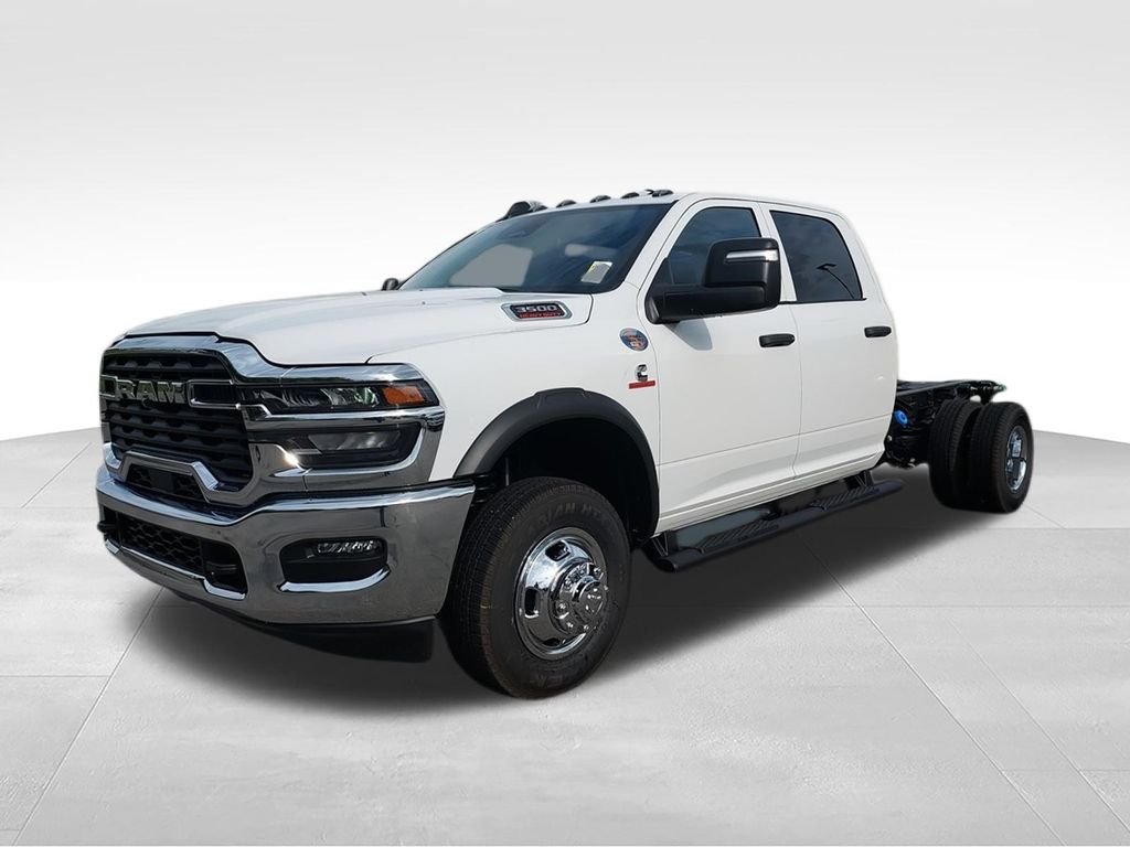 New 2026 Bright White Clearcoat RAM Tradesman image 4