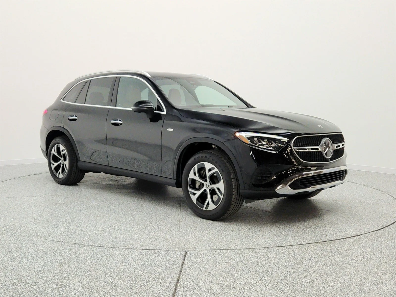 Used 2025 Black Mercedes-Benz GLC 350e 4MATIC® SUV image 3