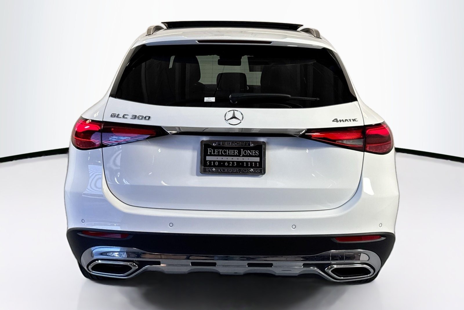 New 2026 Polar White Mercedes-Benz GLC 300 image 6