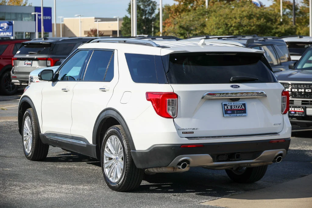 Certified Used 2023 White Ford Limited image 24