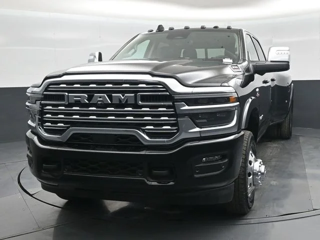New 2026 Diamond Black Crystal Pearl-Coat Exterior Paint RAM Limited image 27