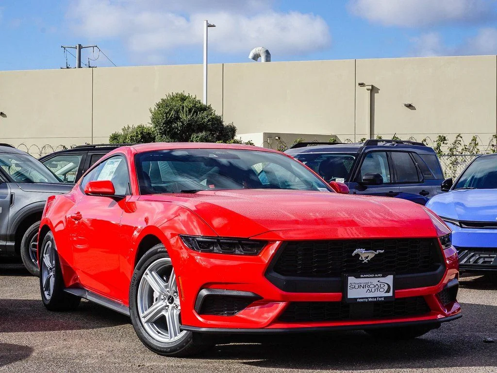 2026 Ford Mustang EcoBoost Fastback's photo
