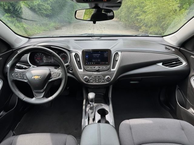 Used 2024 Mineral Gray Metallic Chevrolet LT image 14