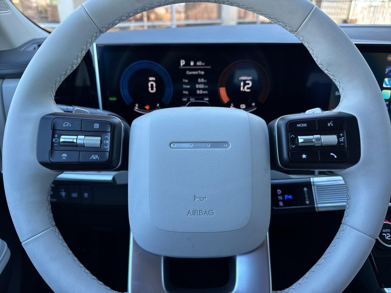New 2027 Gray Hyundai SEL image 22