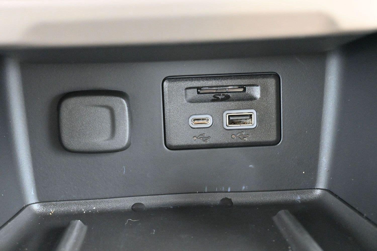 Used 2020 RED QUARTZ TINTCOAT GMC Denali image 27