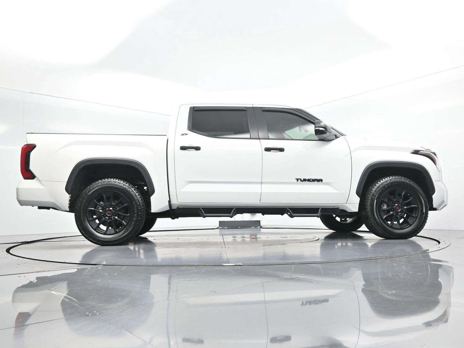 Used 2024 White Toyota SR5 image 48
