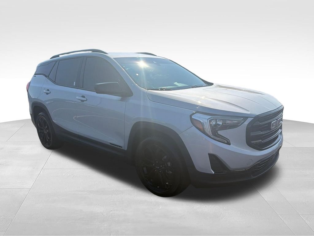 Used 2021 Silver GMC SLE image 7