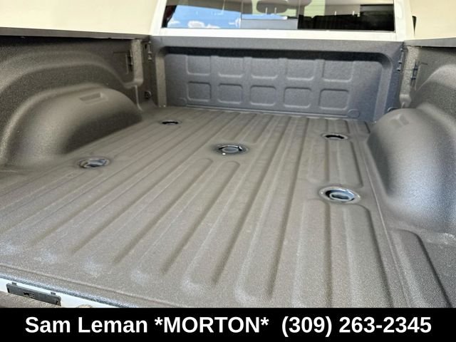 New 2026 Bright White Clear-Coat Exterior Paint Ram Laramie image 37