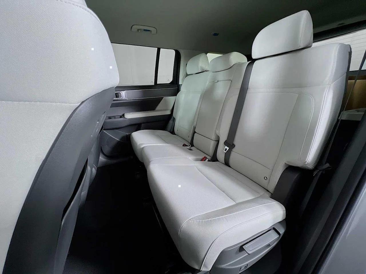 2026 Hyundai Santa Fe SE - Photo 14