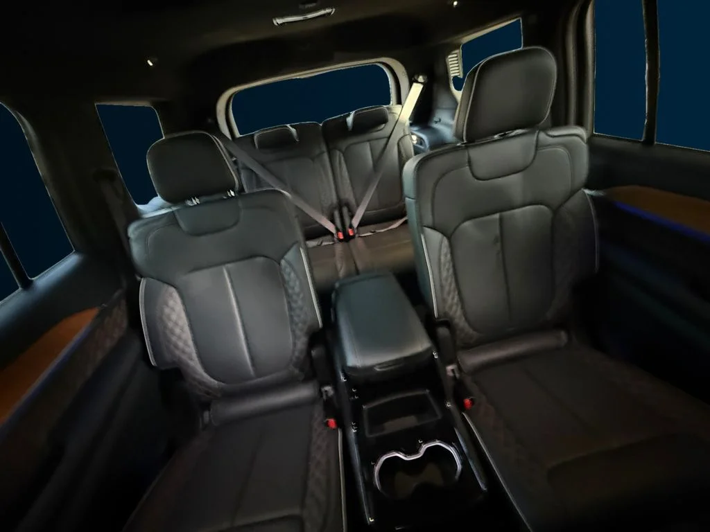 Used 2024 Black Jeep Summit image 1