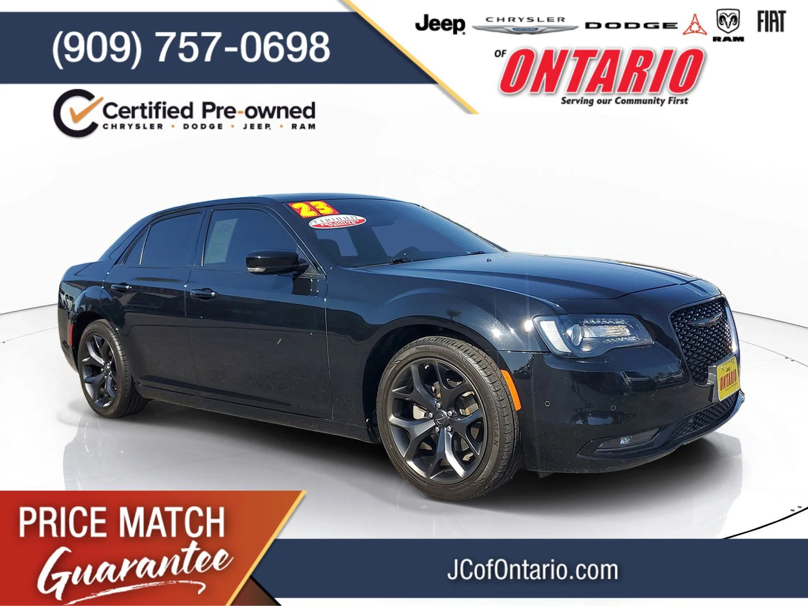 2023 Chrysler 300 S's photo