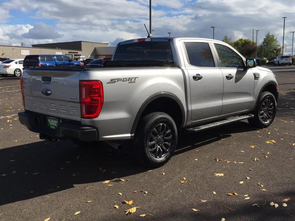 Used 2020 Silver Ford XLT image 7