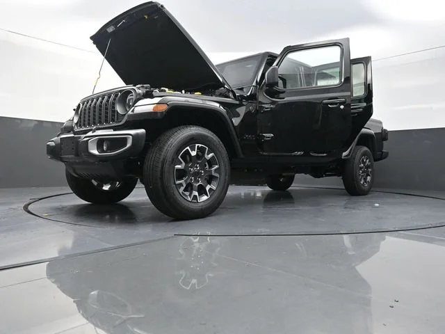 New 2026 Black Clear-Coat Exterior Paint Jeep Sahara image 31