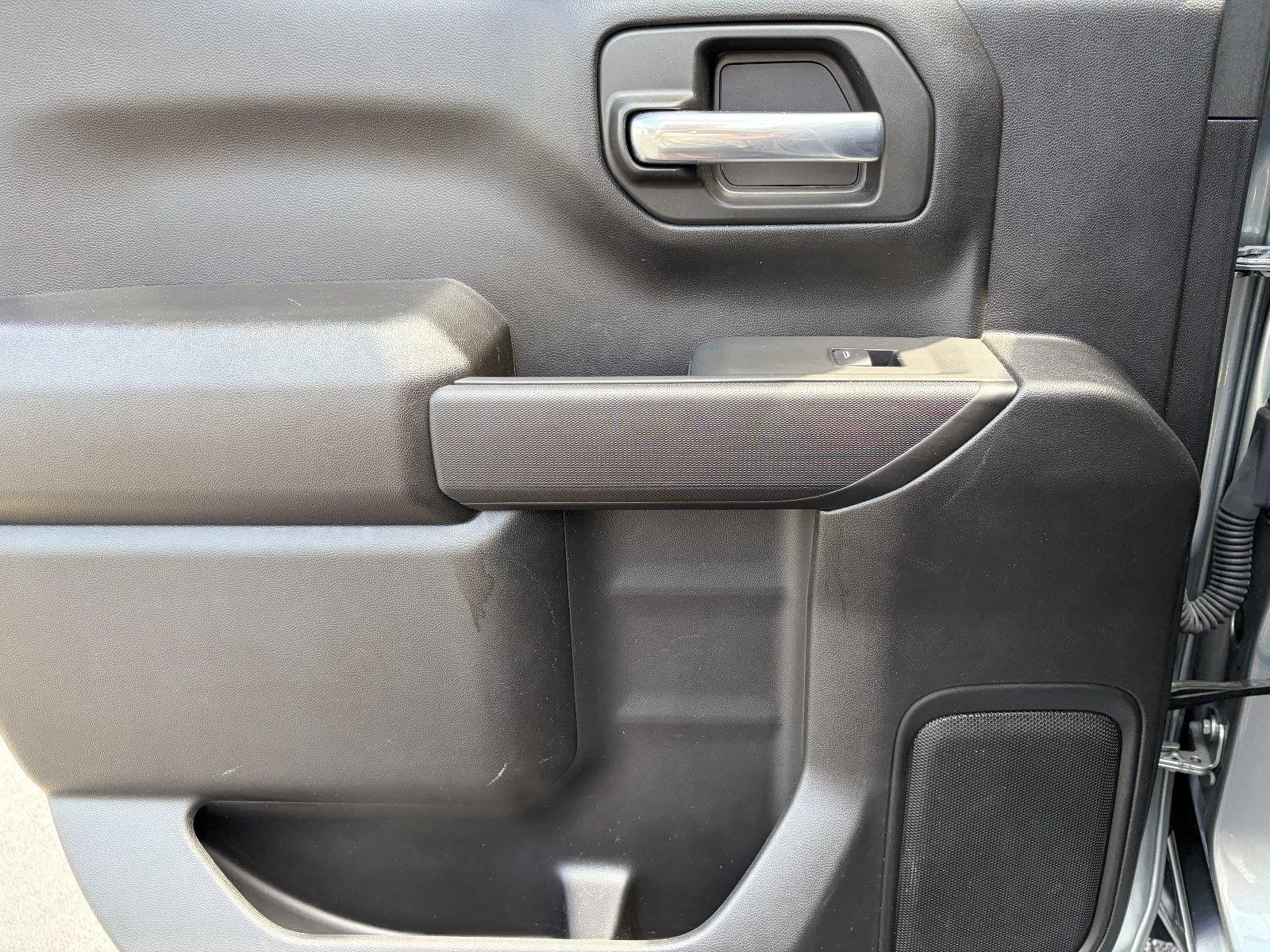 Used 2026 Sterling Gray Metallic Chevrolet Custom image 34