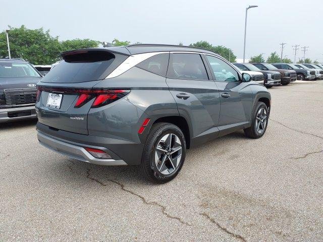 New 2026 Gray Hyundai SEL image 6