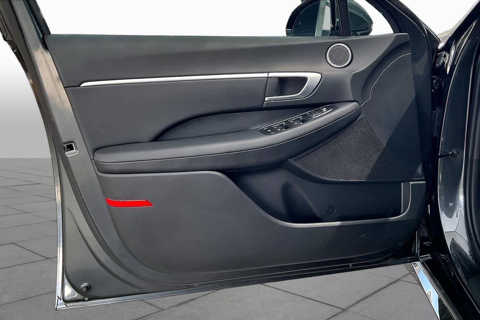 Used 2026 Portofino Gray Hyundai SEL Sport image 22