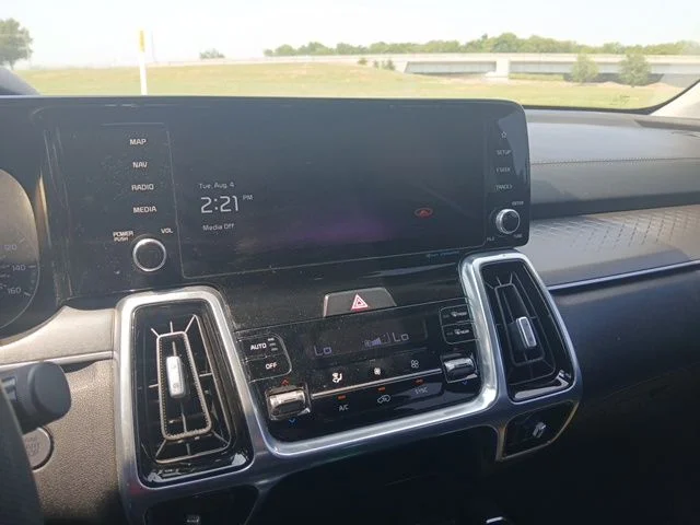 Used 2022 Black Kia SX image 9