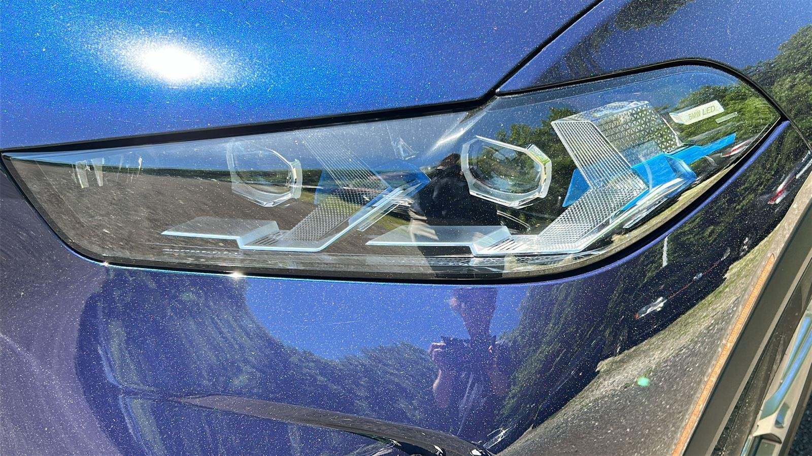 New 2026 Tanzanite Blue II Metallic BMW xDrive40i image 7