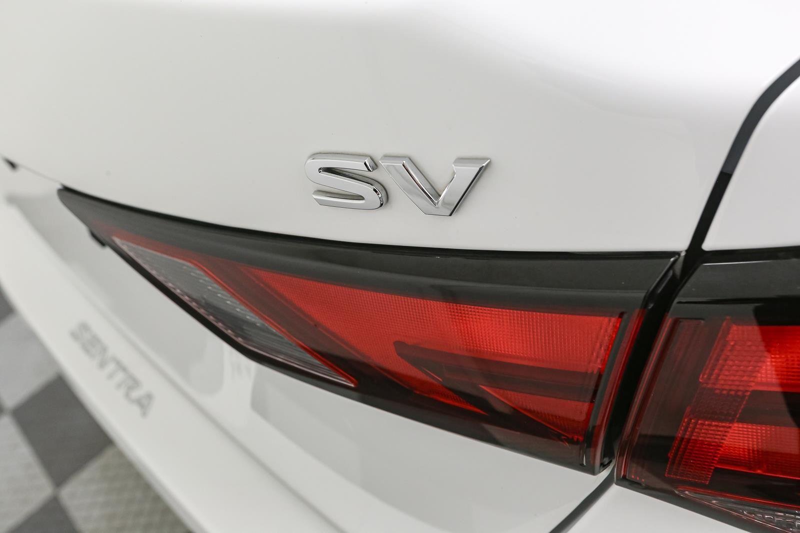 Used 2020 Fresh Powder Nissan SV image 12