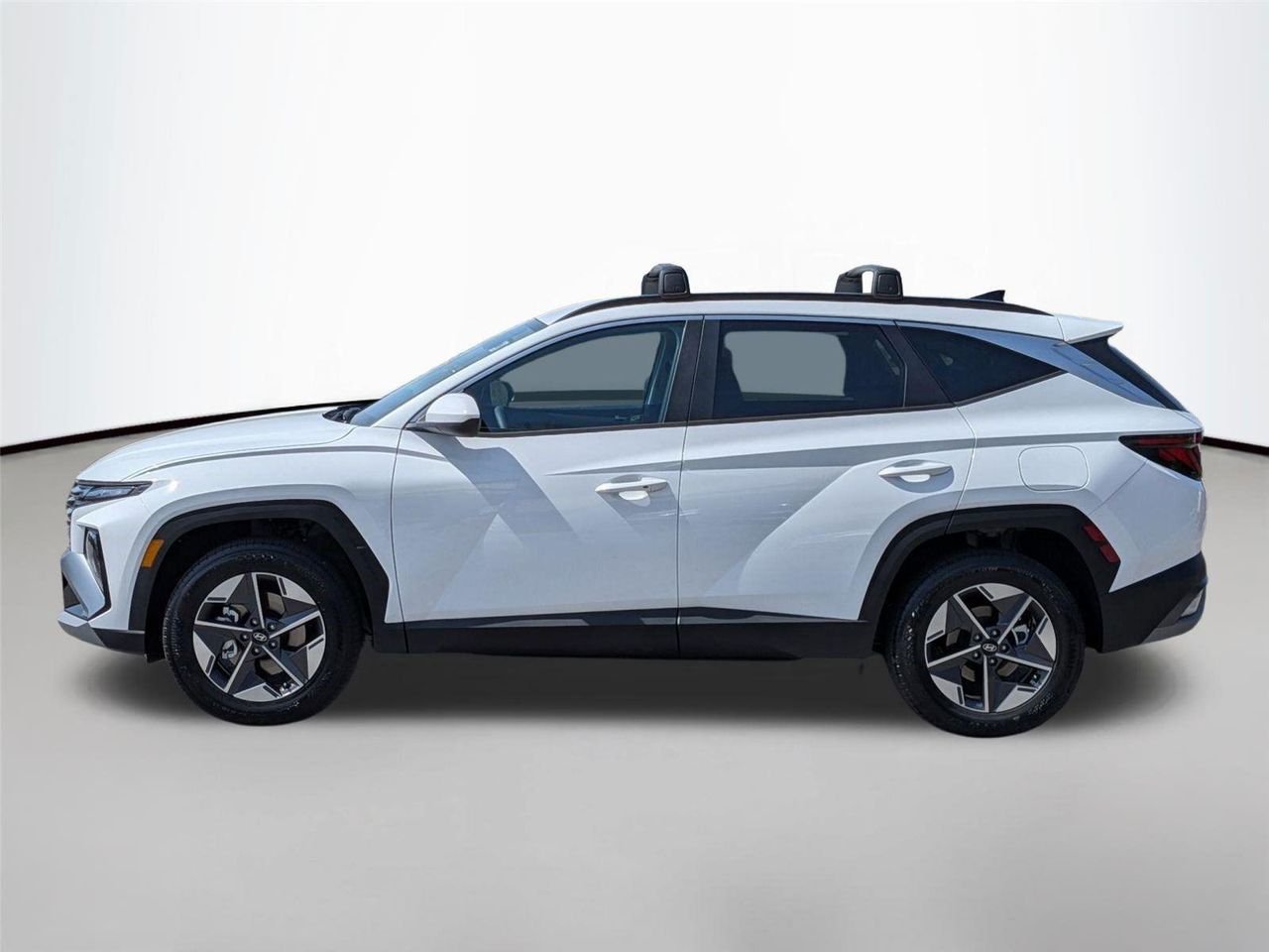 New 2026 Serenity White Pearl Hyundai SEL AWD image 8