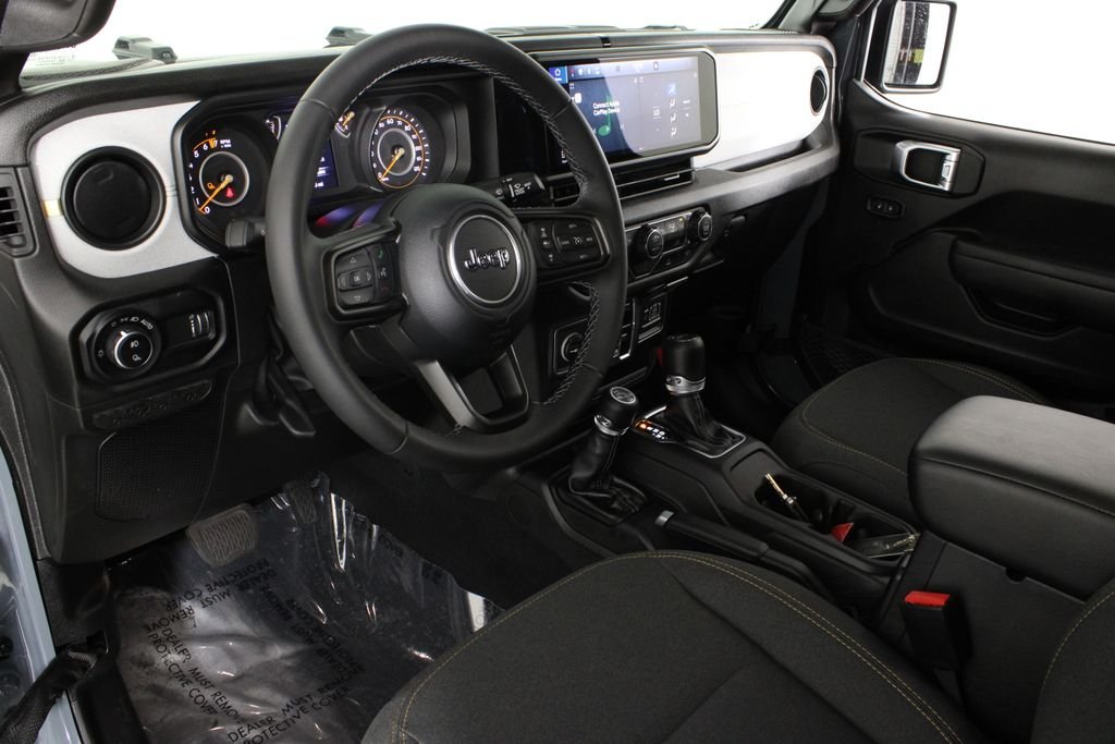 Used 2025 Gray Jeep Sport S image 15