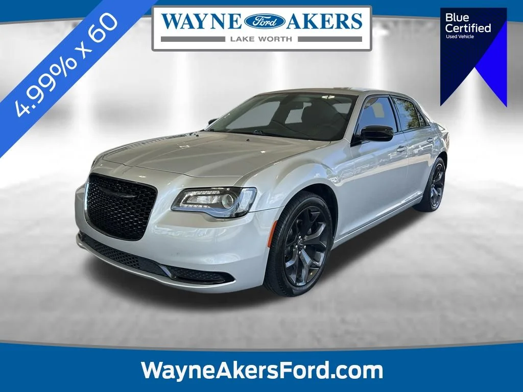 2021 Chrysler 300