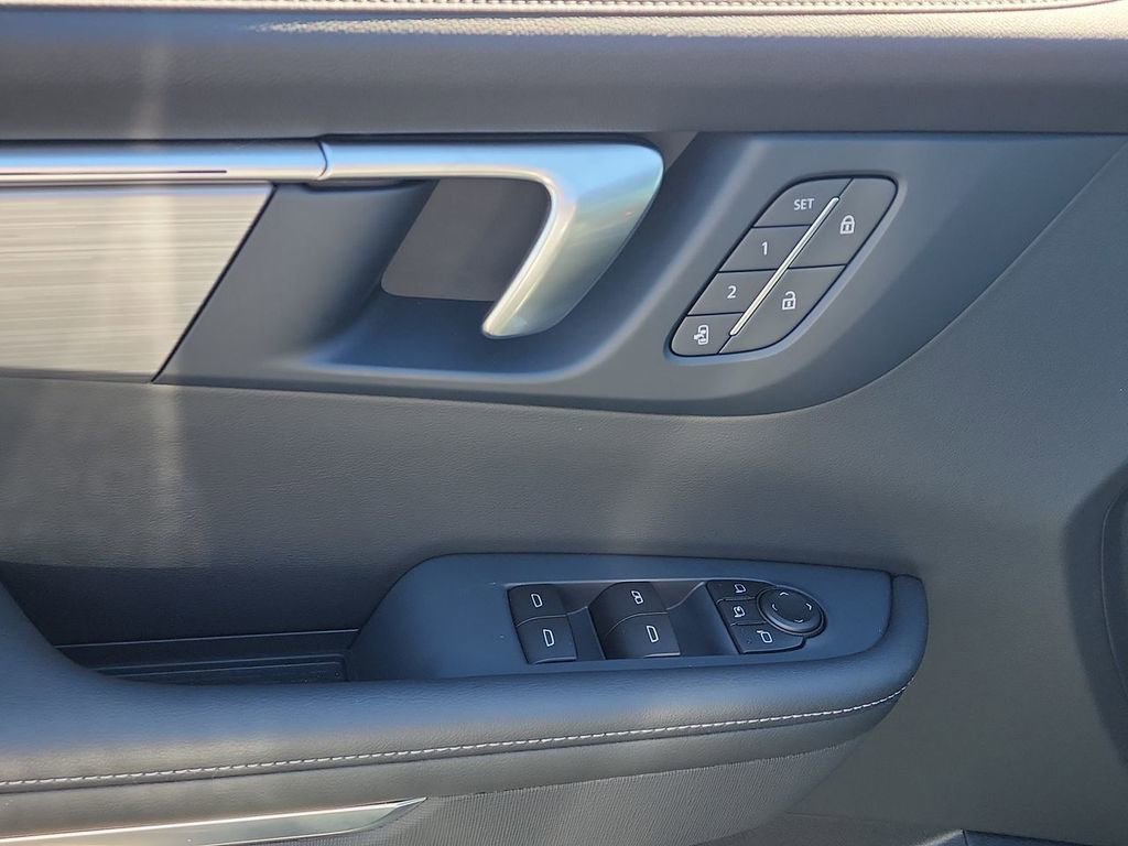 2026 Buick Enclave Preferred - Photo 13