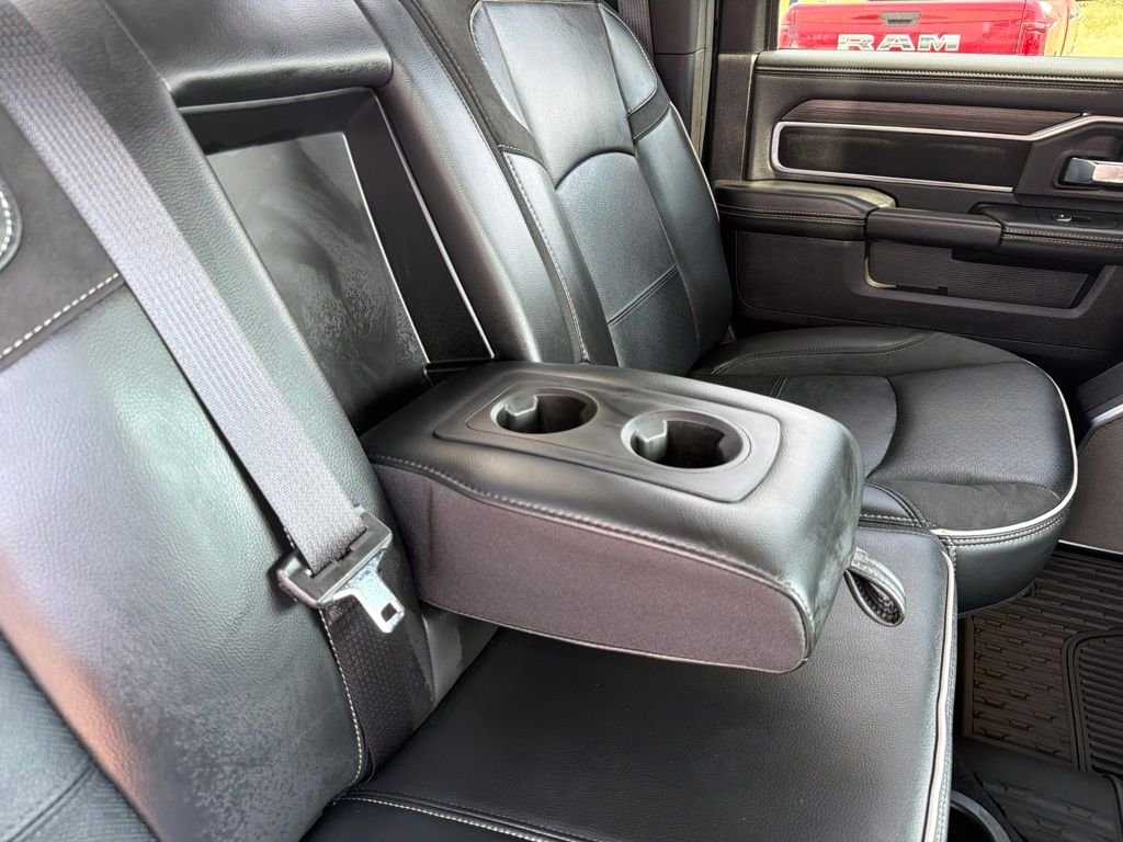 New 2026 Granite Crystal Metallic Clear-Coat Exterior Paint RAM Laramie image 41
