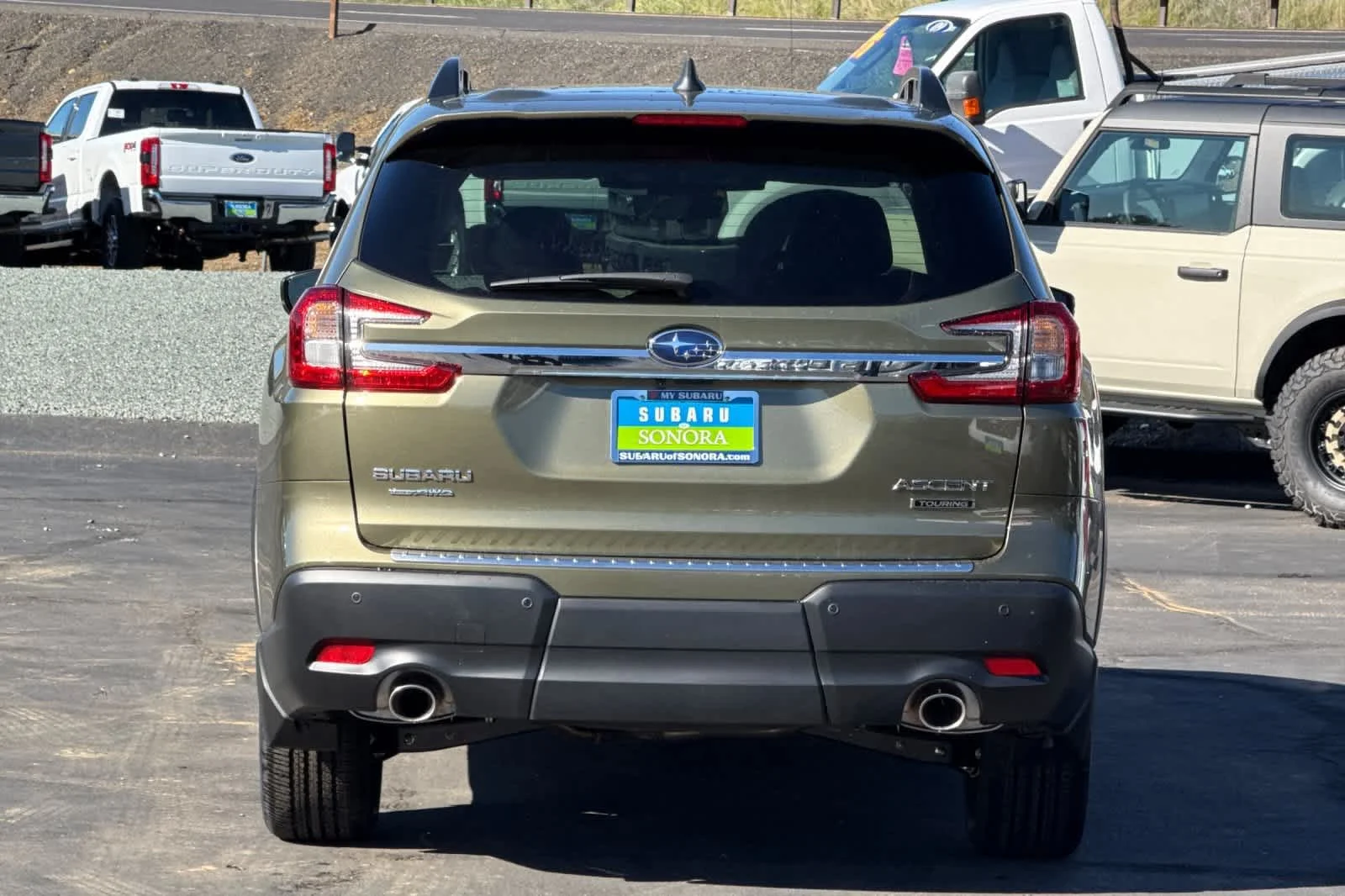 New 2026 AUTUMN GREEN METALLIC Subaru Touring 7-Passenger image 6