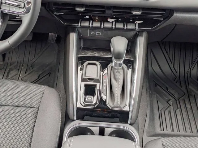 New 2026 Rapids Metallic GMC Elevation image 19