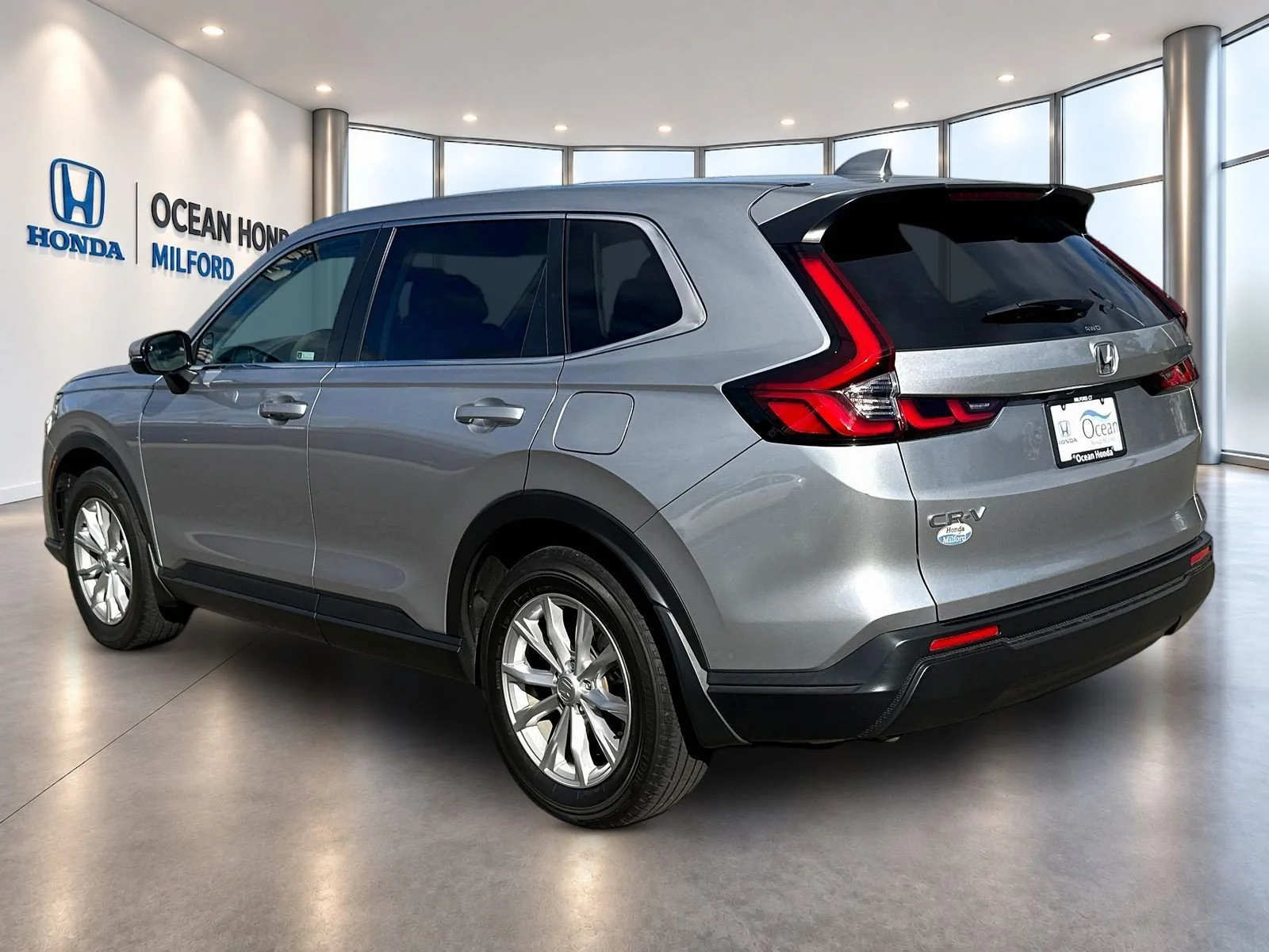 Used 2024 Silver Metallic Honda EX image 8