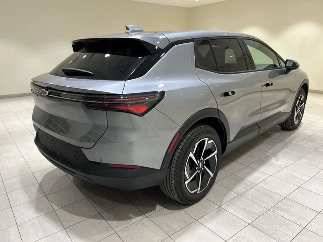 2026 Chevrolet Equinox EV 1LT - Photo 5