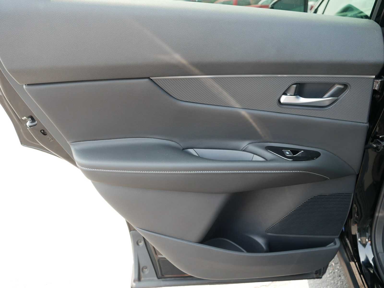2025 Nissan Murano SV - Photo 15