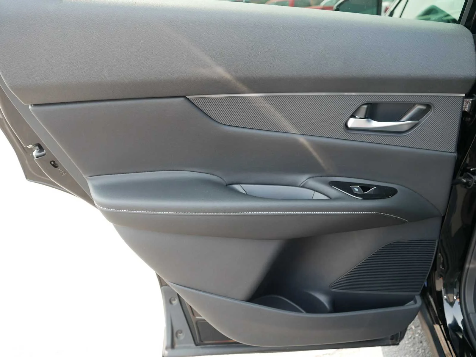 2025 Nissan Murano SV - Photo 15