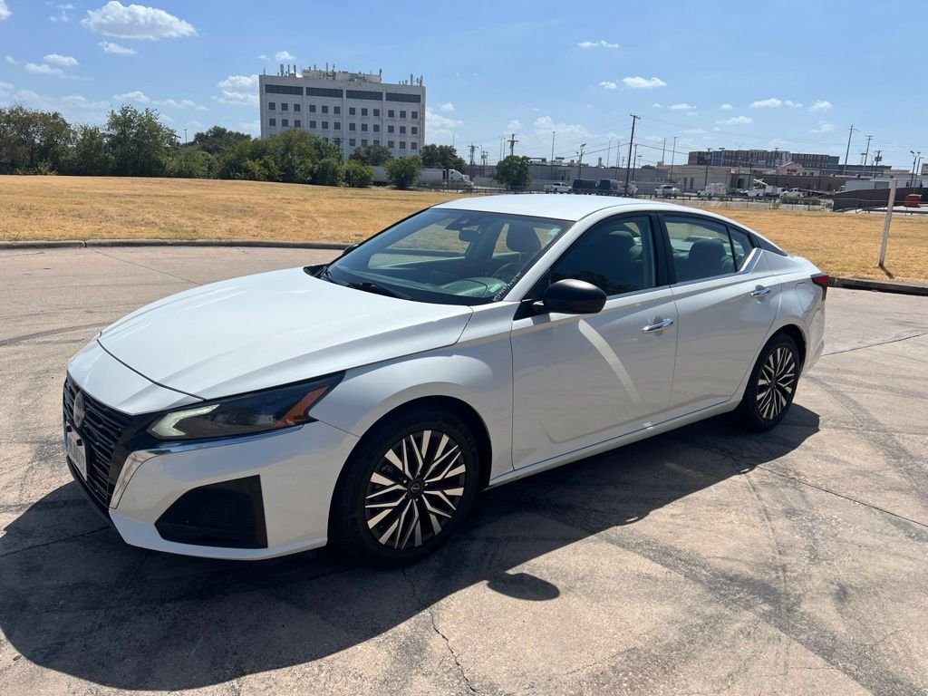 2024 Nissan Altima