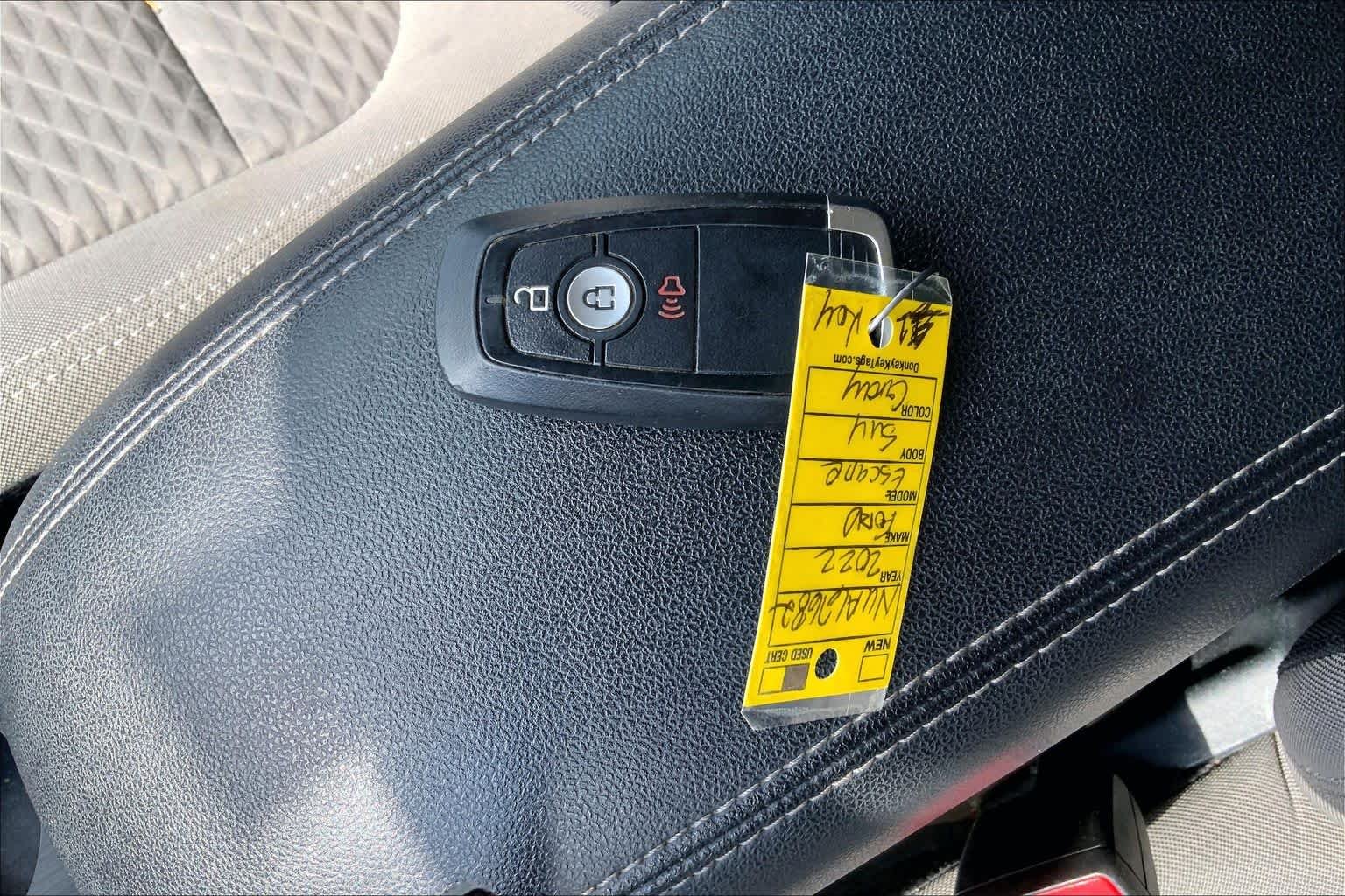 Used 2022 Carbonized Gray Metallic Ford SE image 14
