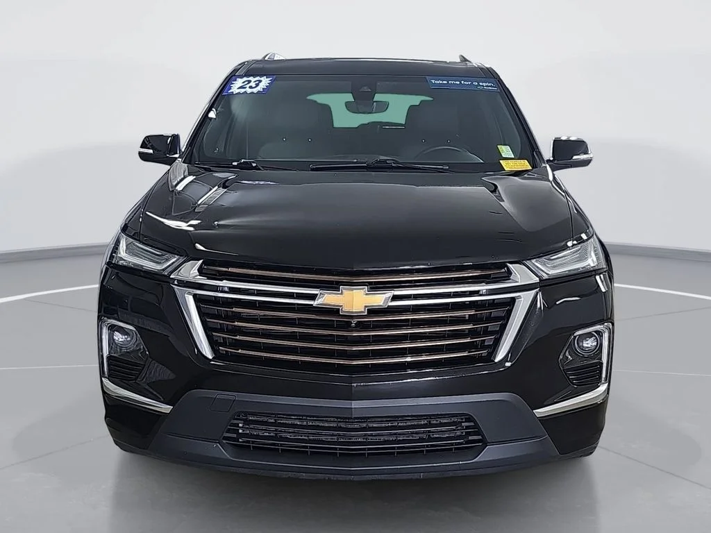 Used 2023 Black Chevrolet High Country image 10
