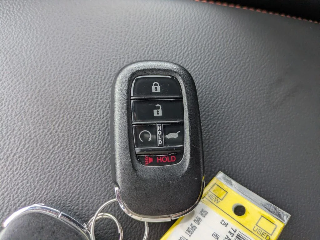 Used 2025  Honda Sport Touring image 30
